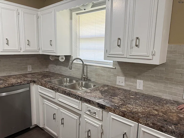 4514 Misty Valley W — Photo 4
