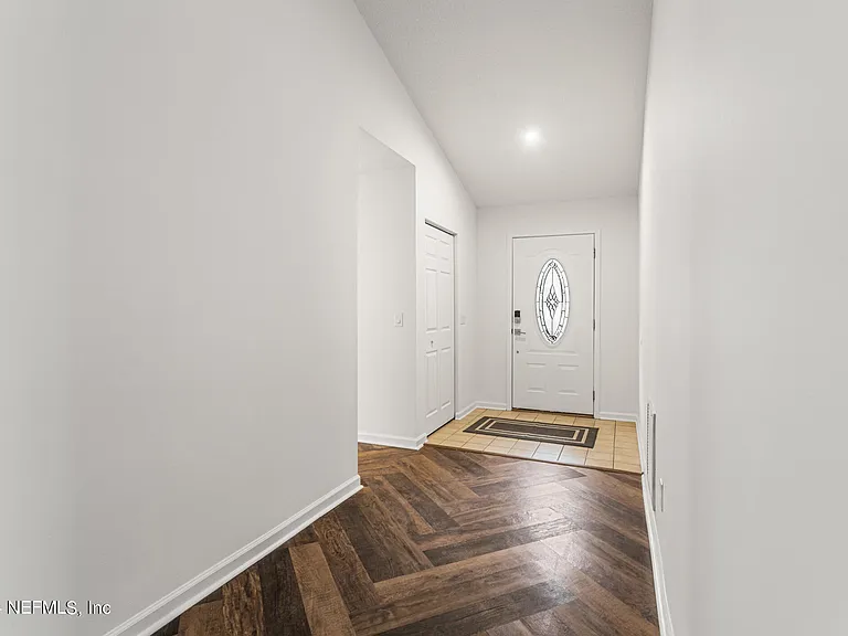 8621 Goodbys Trace Dr — Photo 14
