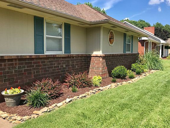 3rd image of 503 Norris Dr