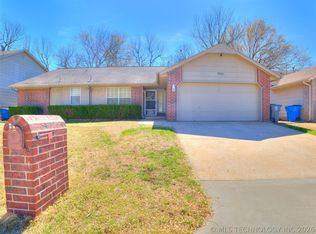 2510 W 66th Pl, Tulsa, OK 74132