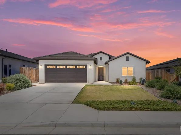 9828 Old Wood Dr, Bakersfield, CA 93306