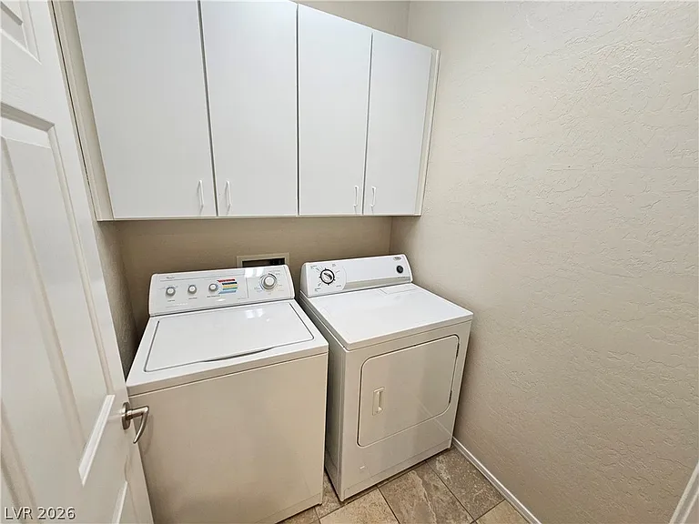 5958 Saddle Horse Ave — Photo 9