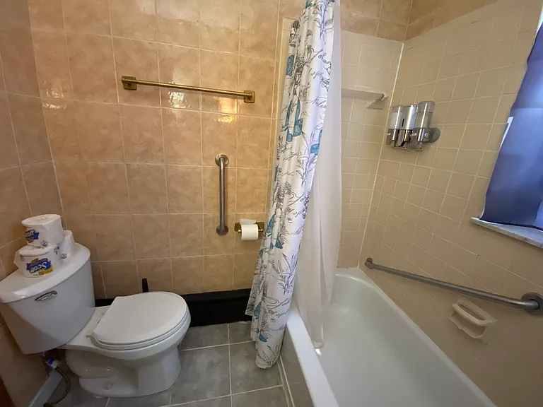 6941 Thomas Blvd #1 — Photo 15