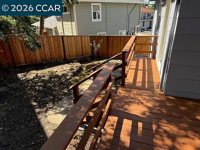 1500 Carmel Dr — Photo 14