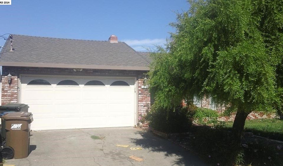 1st image of 2116 Dennis Dr