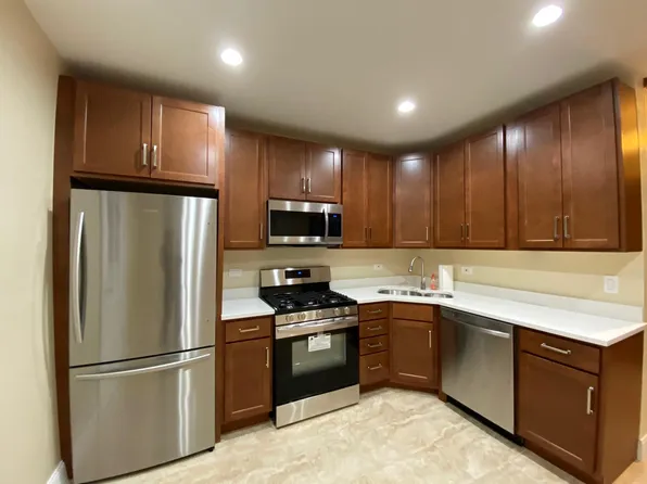 5042 N Parkside Ave #1, Chicago, IL 60630