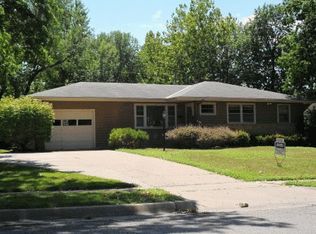 5401 SW 25th St, Topeka, KS 66614