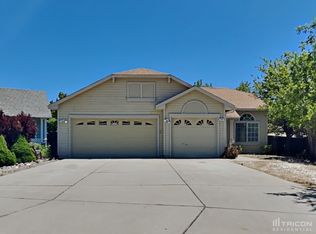 7844 Treasure Cove Ct, Reno, NV 89506