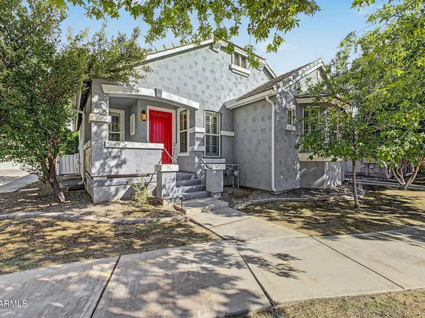 1319 S CLAIBORNE Avenue, Gilbert, AZ 85296