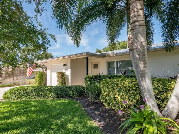 2702 SW 6th Street, Boynton Beach, FL 33435