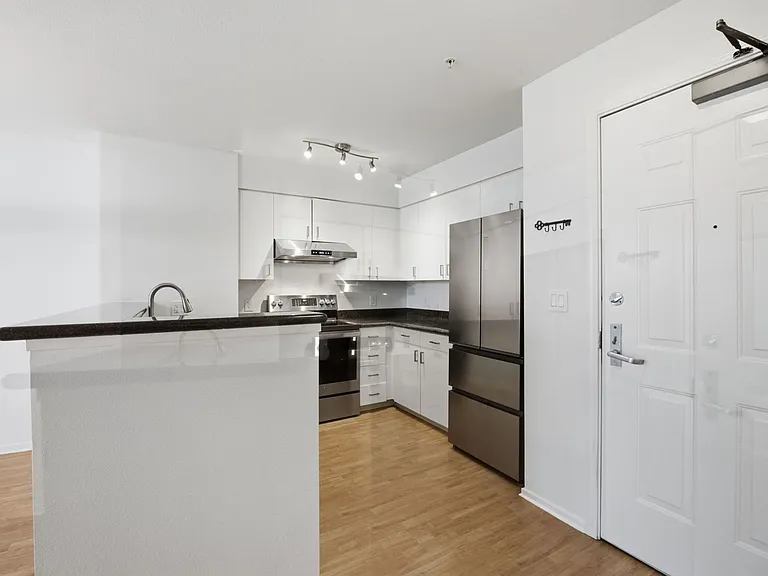 8100 Oceanview Ter #119 — Photo 4