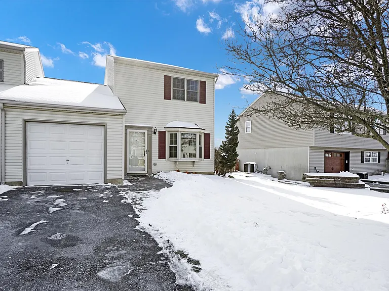 3051 Solar Dr — Photo 30