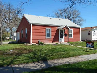 114 W Maple Ave, Norfolk, NE, 68701