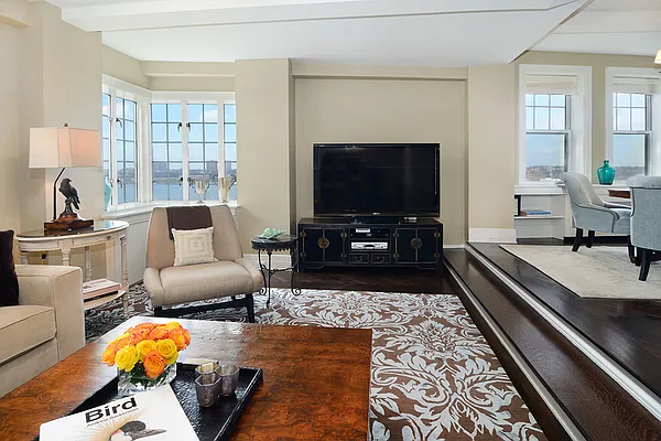 Sold by Corcoran | media 18