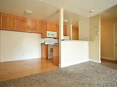 1 bed, 700 sqft, $1,700 — Photo 4