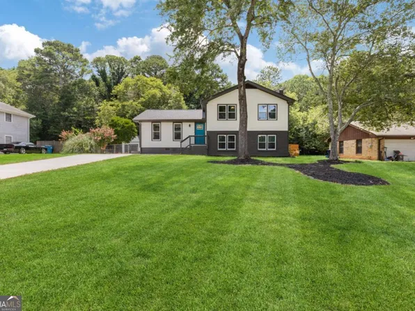 2531 Falcon Ridge Dr, Grayson, GA 30017