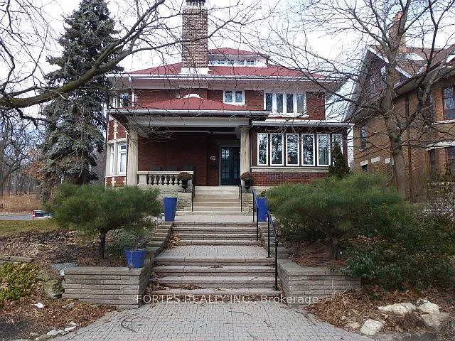 High Park Blvd — Photo 1