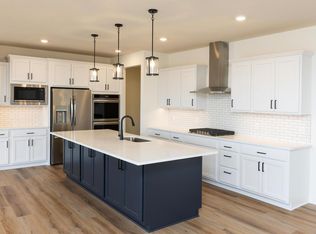 2022 Tamarack Rd, Carver, MN 55315