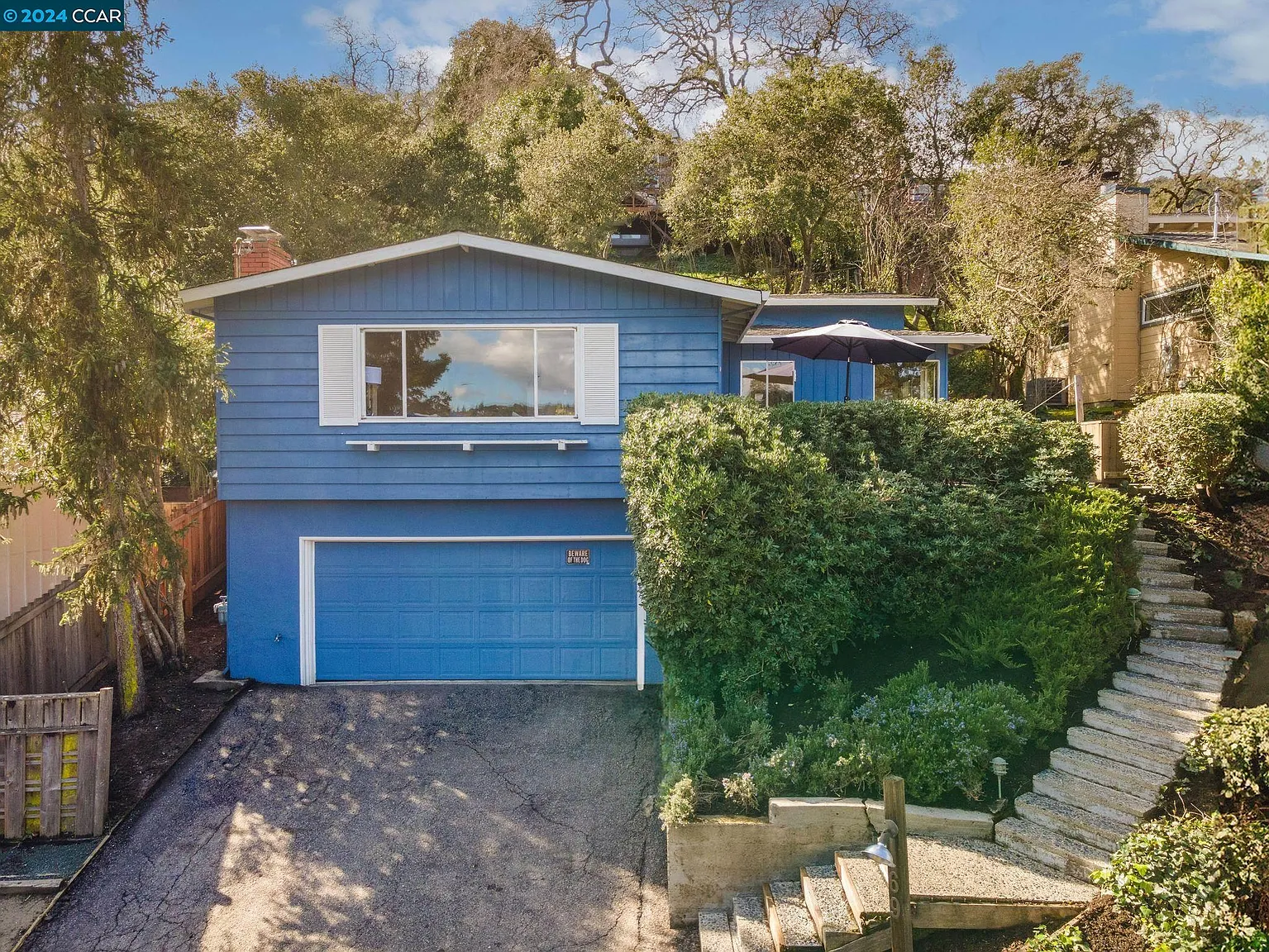 69 California Ave photo 1