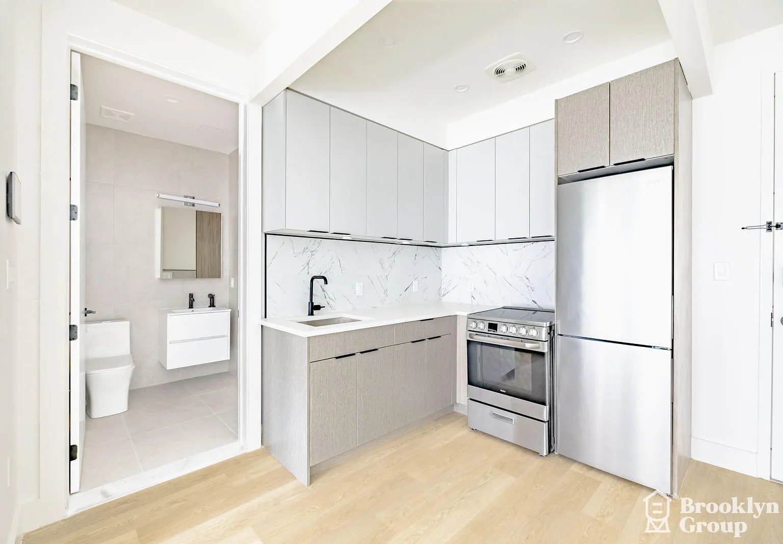 3308 Glenwood Road — Photo 4