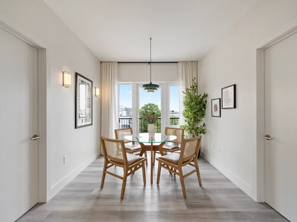 2605 Snyder Avenue image 15 of 26