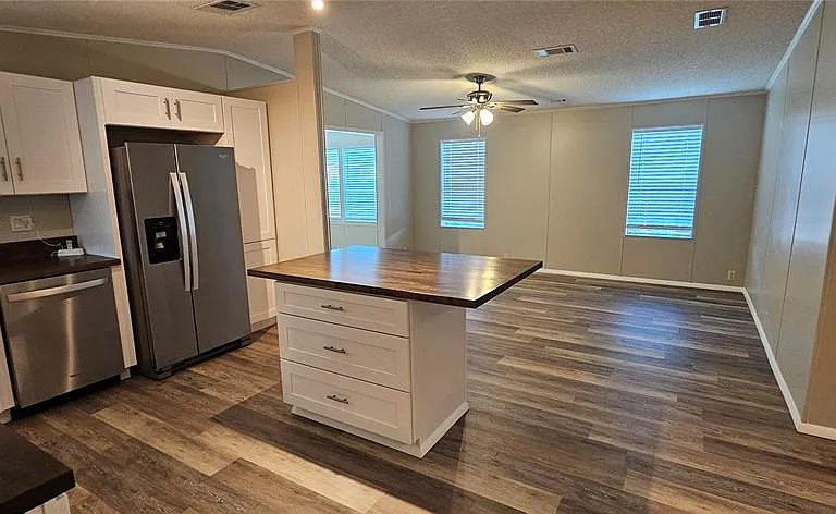 8410 Wagon Wheel Cir — Photo 10
