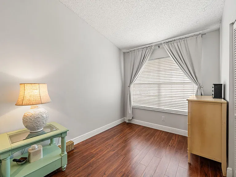 5250 Sapphire Valley — Photo 27