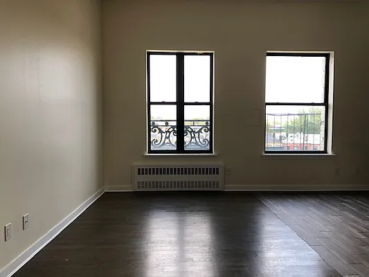 Rented by Lang Realty LLC | media 20