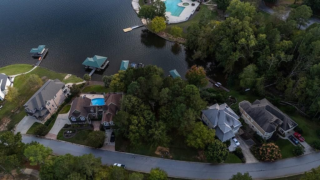 512 Grand Harbor Blvd