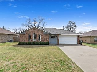 3816 Brockhampton Dr, Bryan, TX 77802