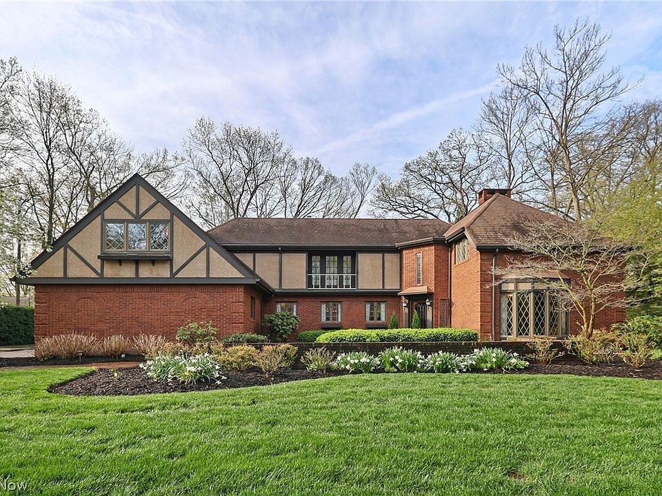 1st image of 31215 Roxbury Park Dr