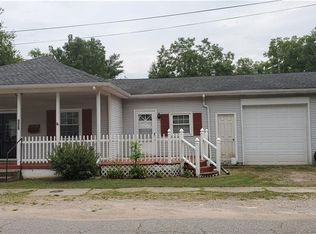 229 S 11th Ave, Hopewell, VA 23860