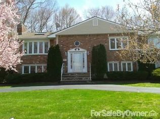 19 Tamarac Ave, New City, NY 10956