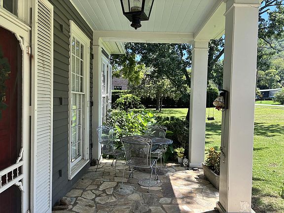 3rd image of 55 Aquone Rd