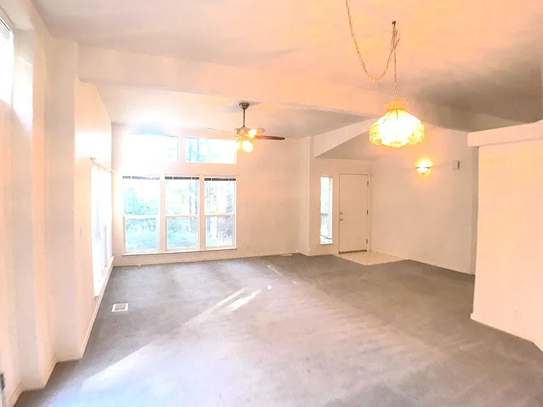 288 Aspen Grv — Photo 6