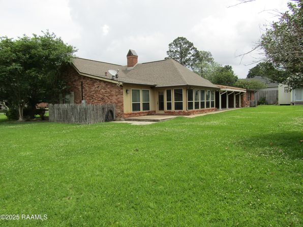 502 E Magnolia Ave, Abbeville, LA 70510