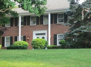 47 Old Farm Rd, Milton, MA 02186