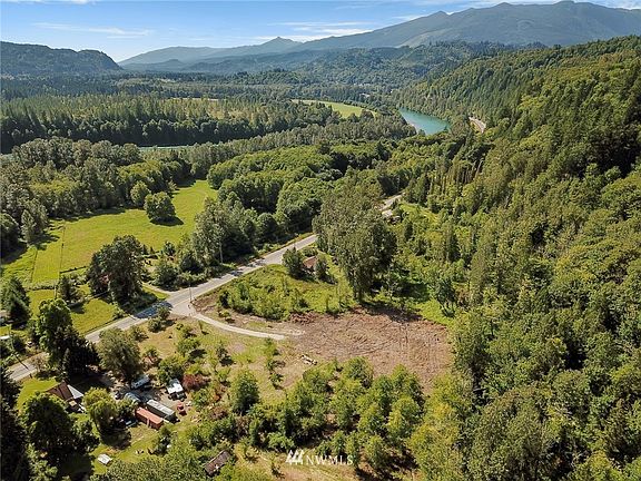 2nd image of 0 XXX N Cascades Highway