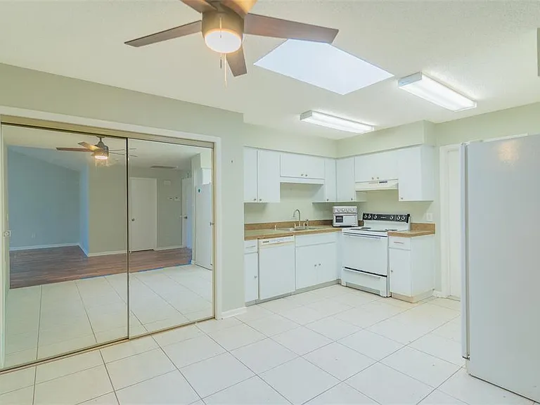 24 Buck Cir — Photo 8