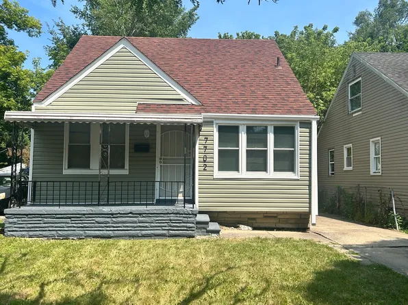 7702 Brace St, Detroit, MI 48228