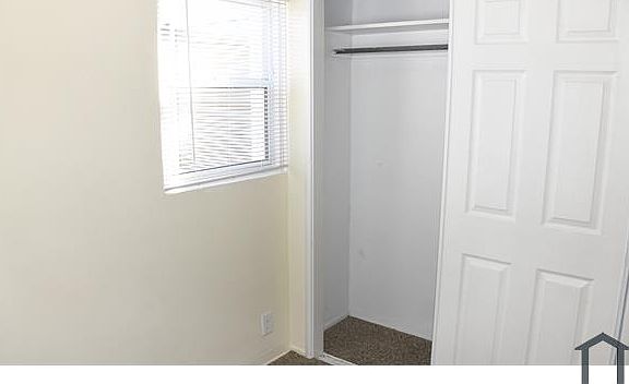 4th image of 1 Park Way