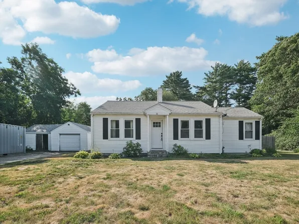 10 Taunton St, Middleboro, MA 02346