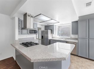 2124 E Avenue R10, Palmdale, CA 93550