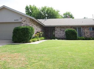 2425 Kingston Rd, Ponca City, OK 74604