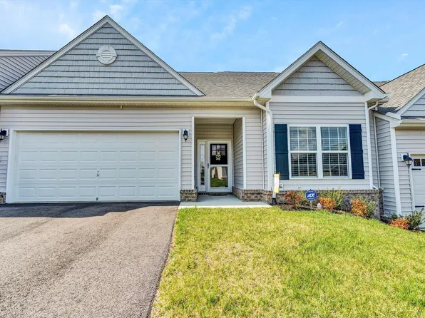 46 Carrington Ct, Roanoke, VA 24019