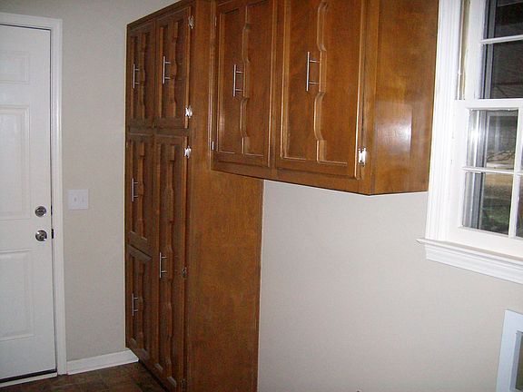 Utility room with lots of cabinets