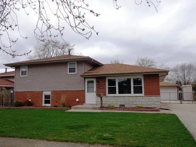 7506 170th St photo 1