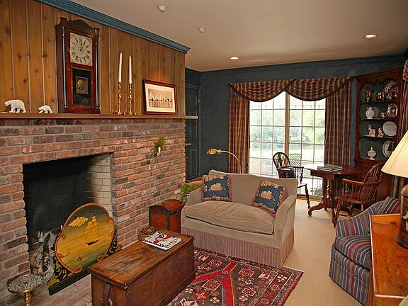 Water views of Long Island Sound