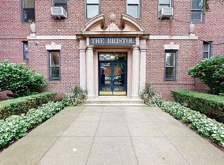 7814 Austin St APT 5J, Flushing, NY 11375