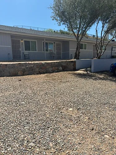 705 E Manzanita Dr #B Photo 1